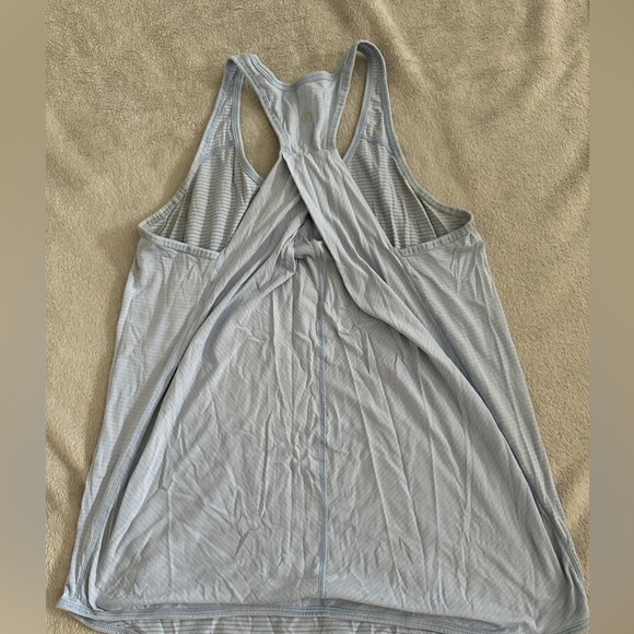 lululemon tank top size 8 - Picture 2 of 3
